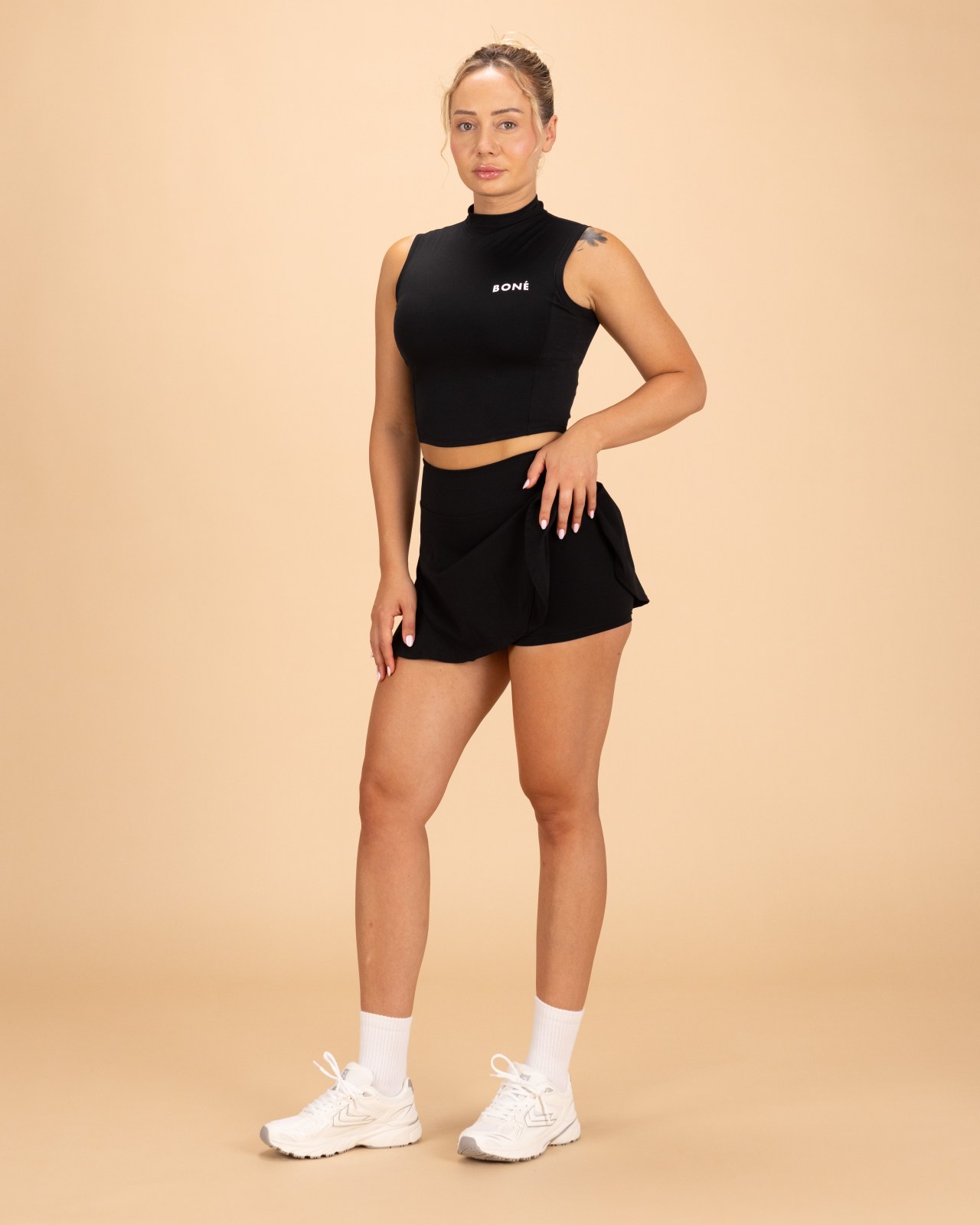 The Versa Basic Skirt - Black